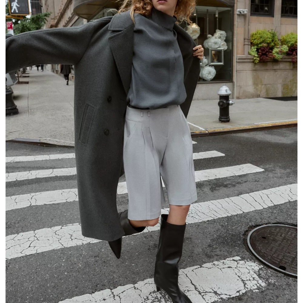 ZARA PLEATED LONG SHORTS